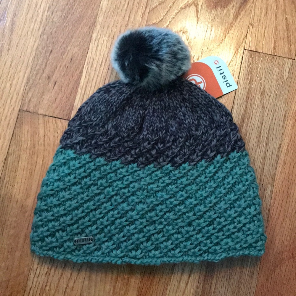 Pistil winter hat